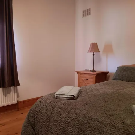 Global Guest Ireland Homestay Williamstown